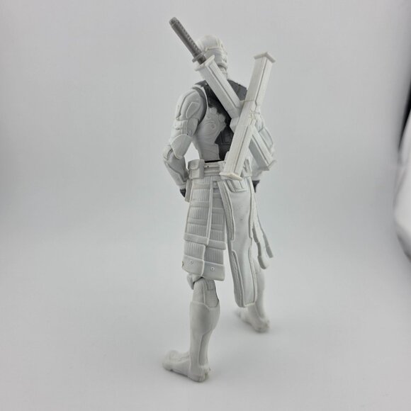 2020 Hasbro G.I. Joe Origins: Snake Eyes, Storm Shadow Collectible Action Figure - Picture 4 of 5